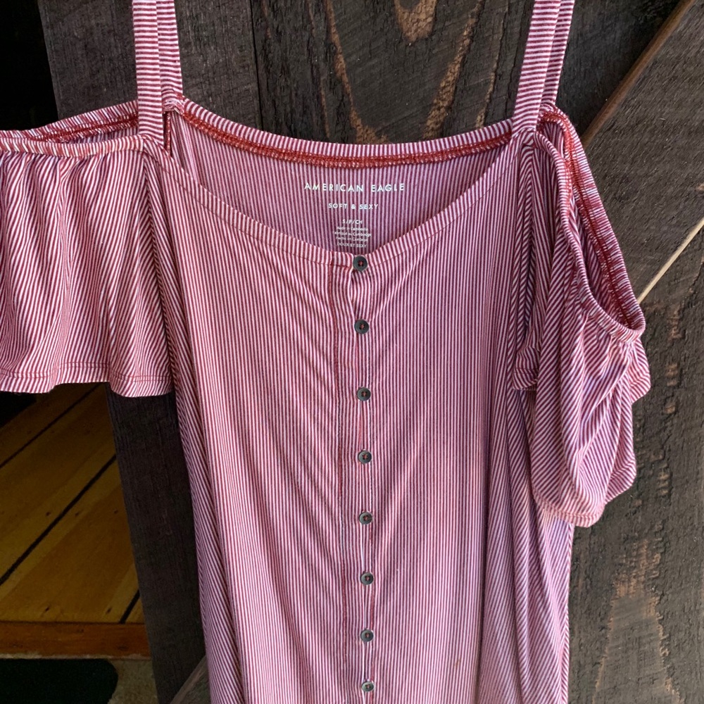 Soft and Sexy American Eagle Shirt